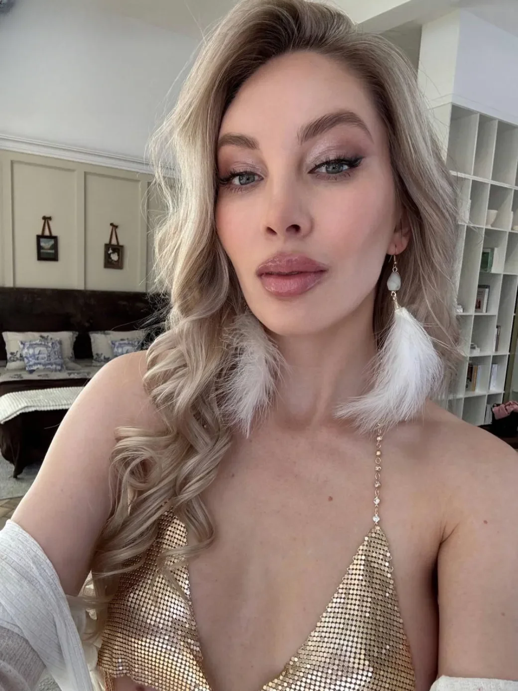 Karolina Savazh thumbnail 14