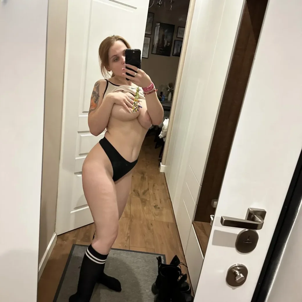 Alisa Fox thumbnail 19