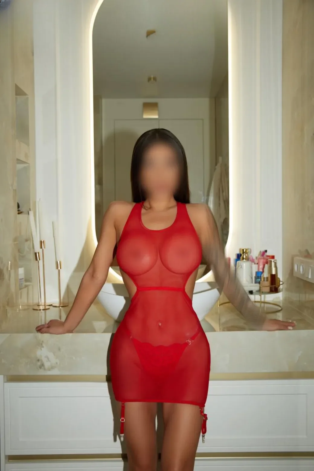 Alina Mayer thumbnail 14