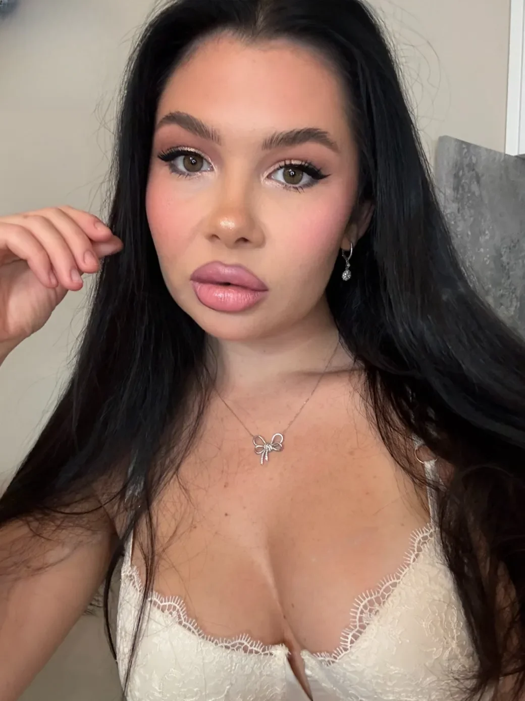 Polina thumbnail 13