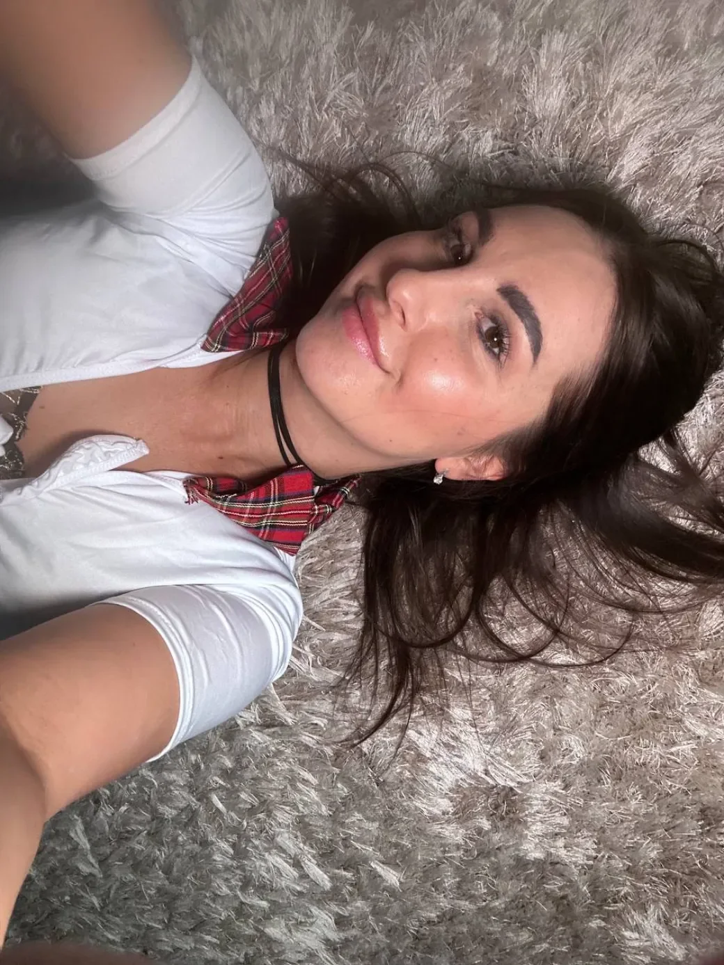 Adriana thumbnail 23