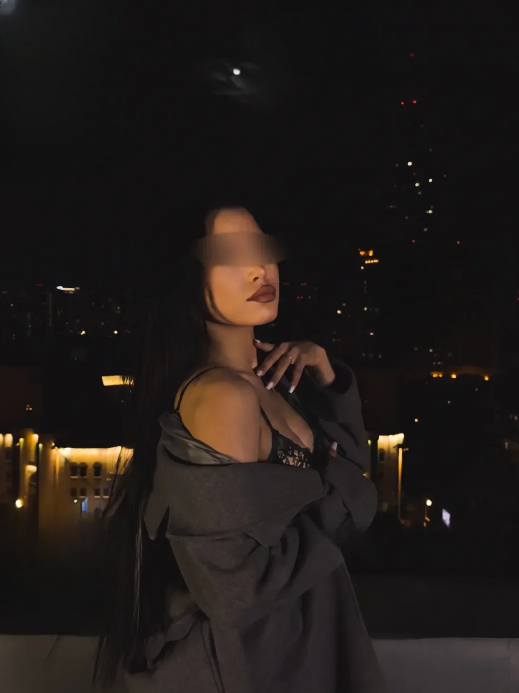 Amina thumbnail 9