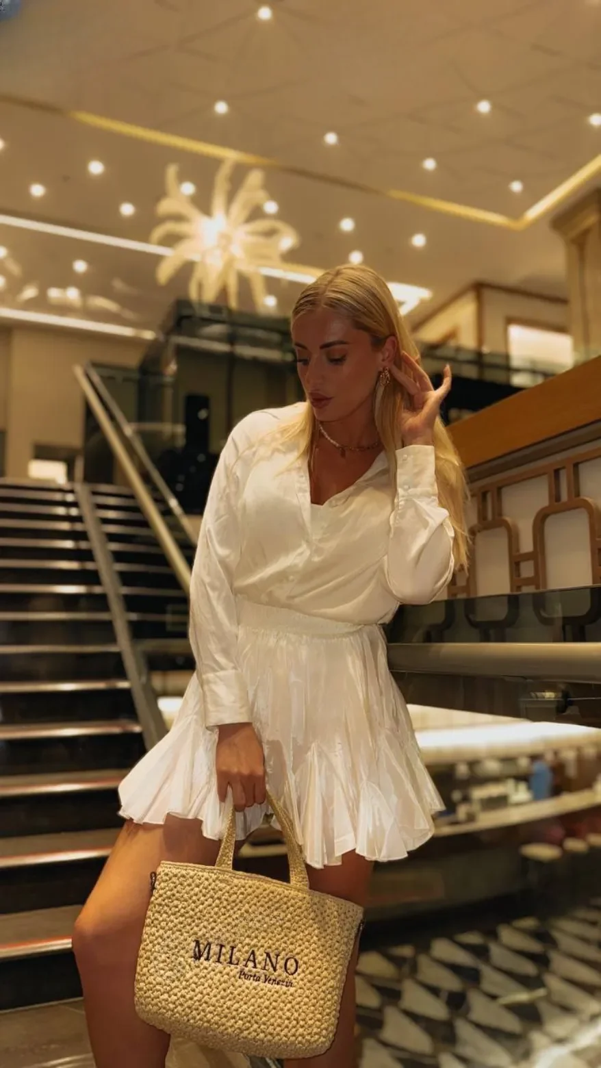Elina thumbnail 8