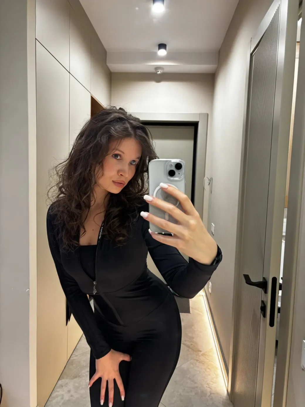 Girl-Ofigenochka thumbnail 4