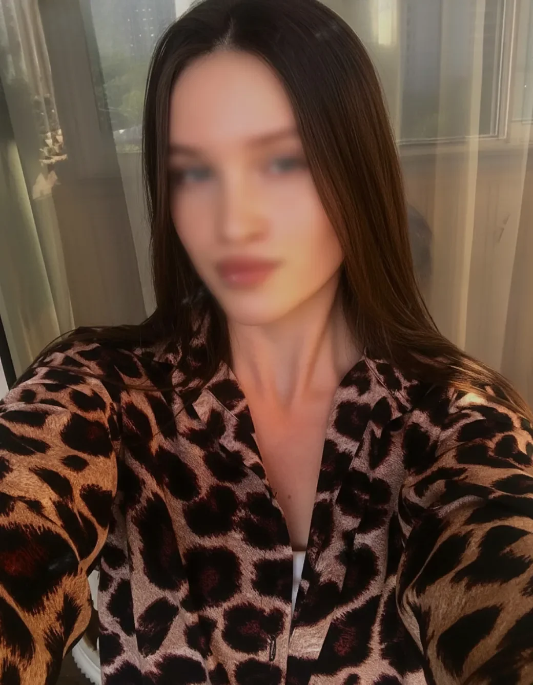 Alena thumbnail 3