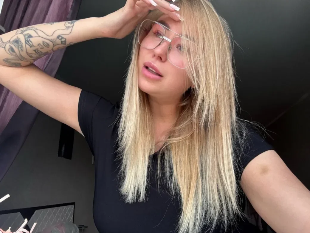 Dayana thumbnail 7