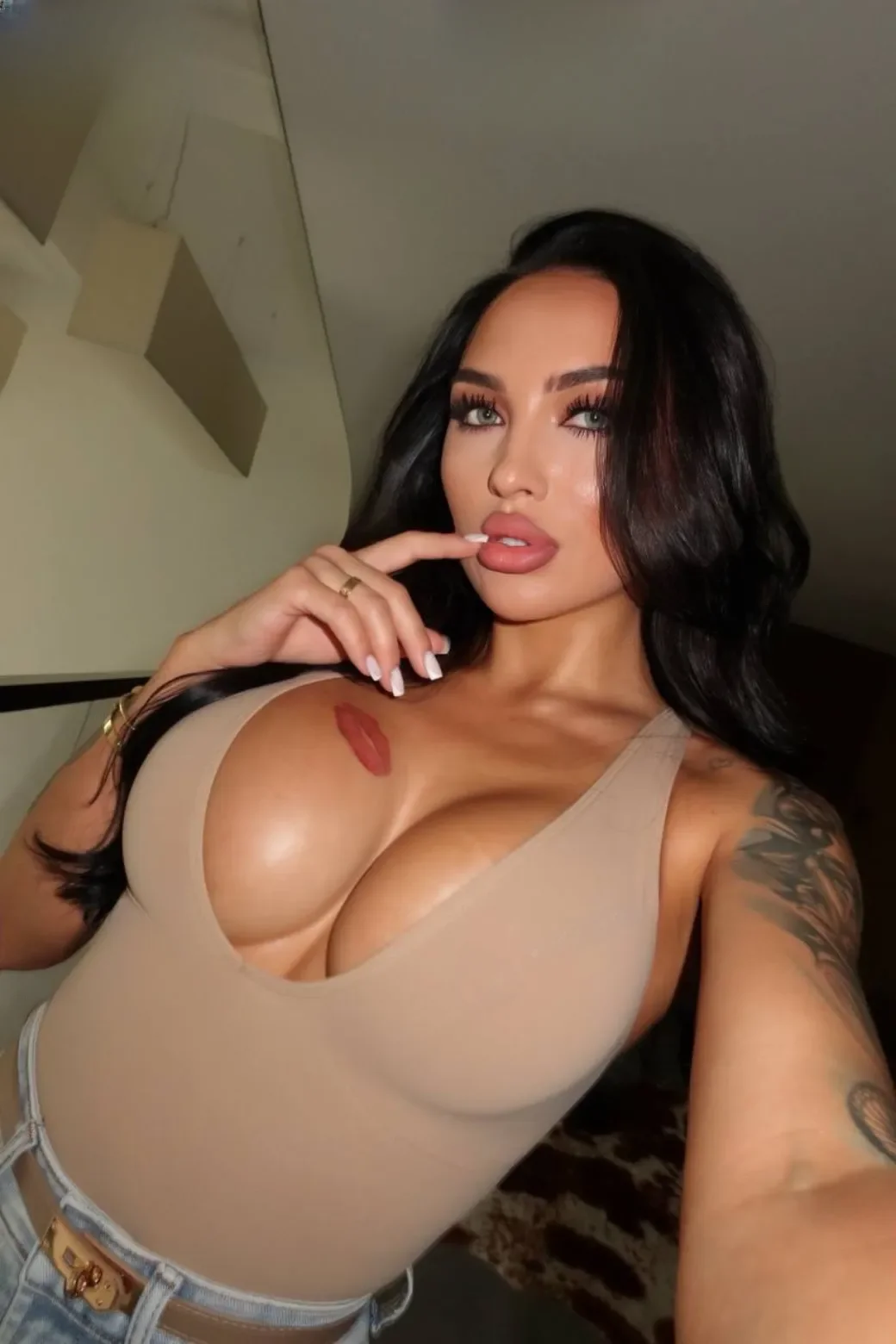 BELLA LOVE thumbnail 17