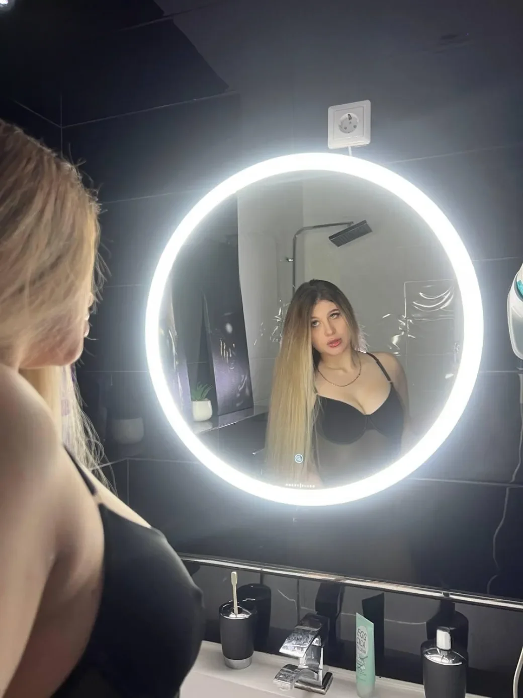 Polina thumbnail 11