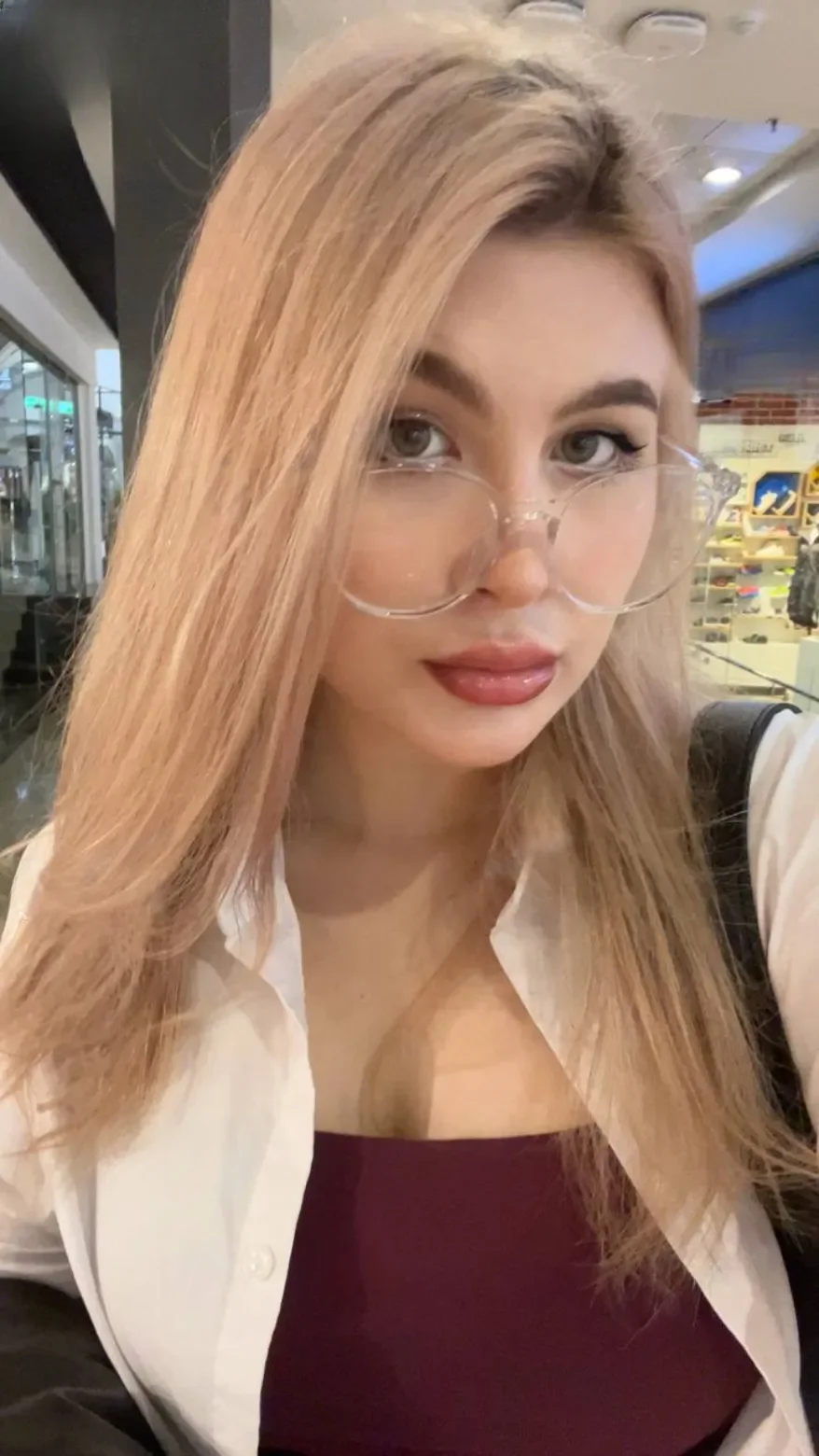Polina thumbnail 16