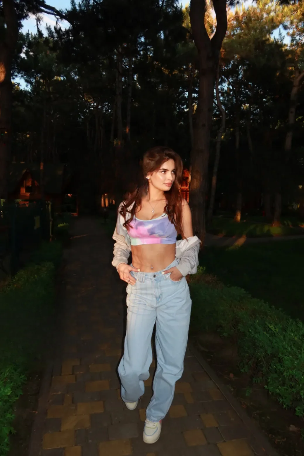 Marta thumbnail 18