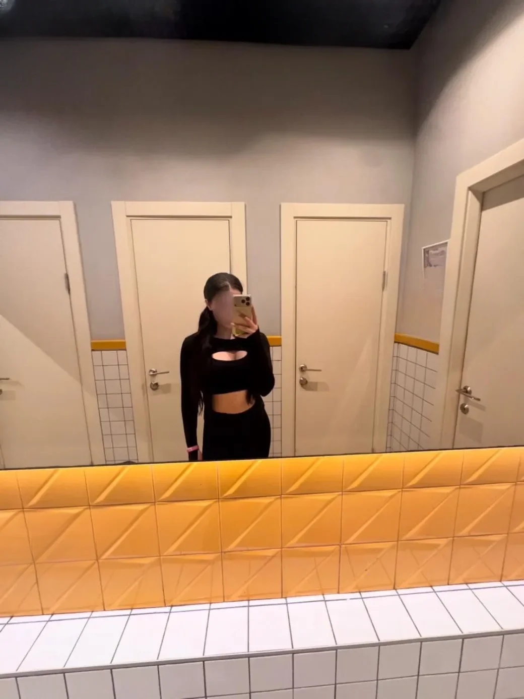 Chanel thumbnail 15