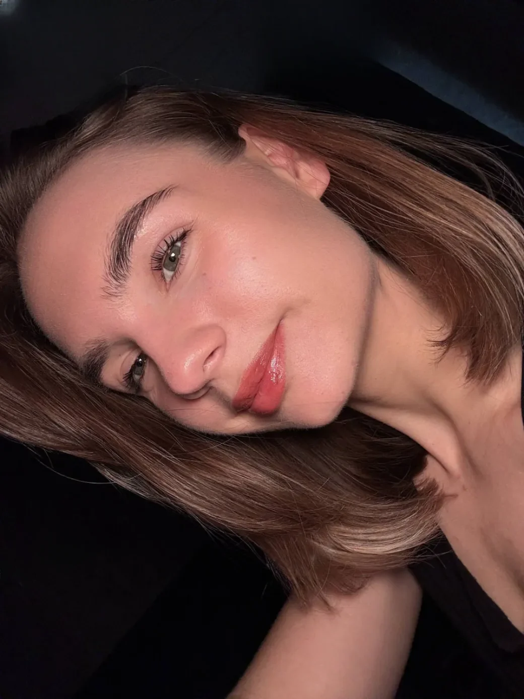 Erika thumbnail 9