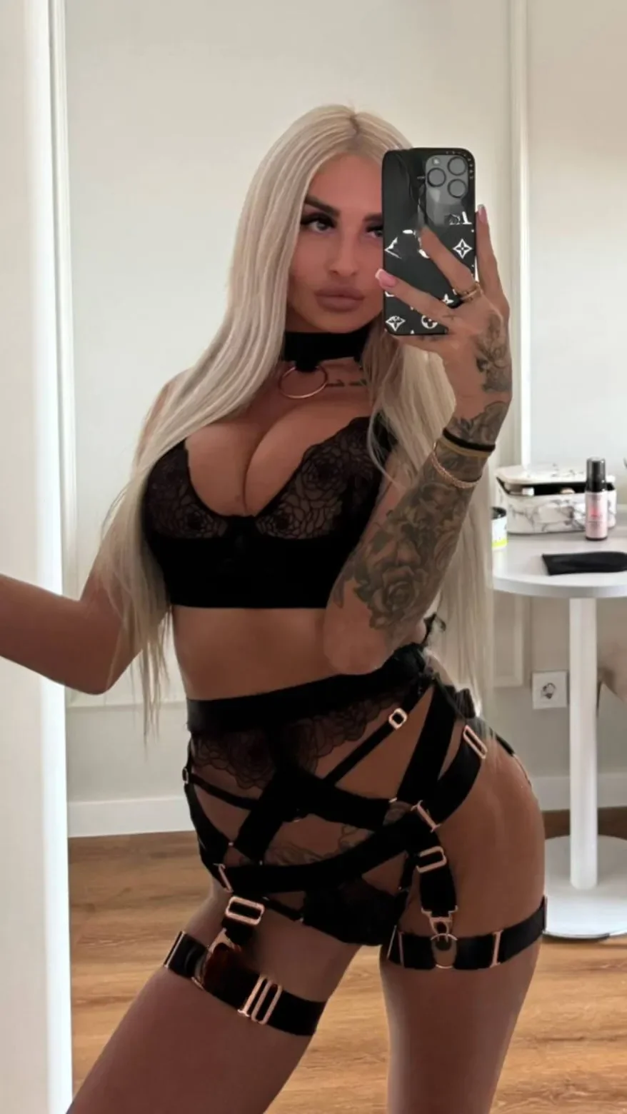 KRISTI thumbnail 23