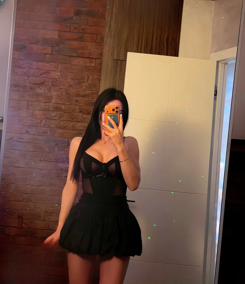Arina thumbnail 2