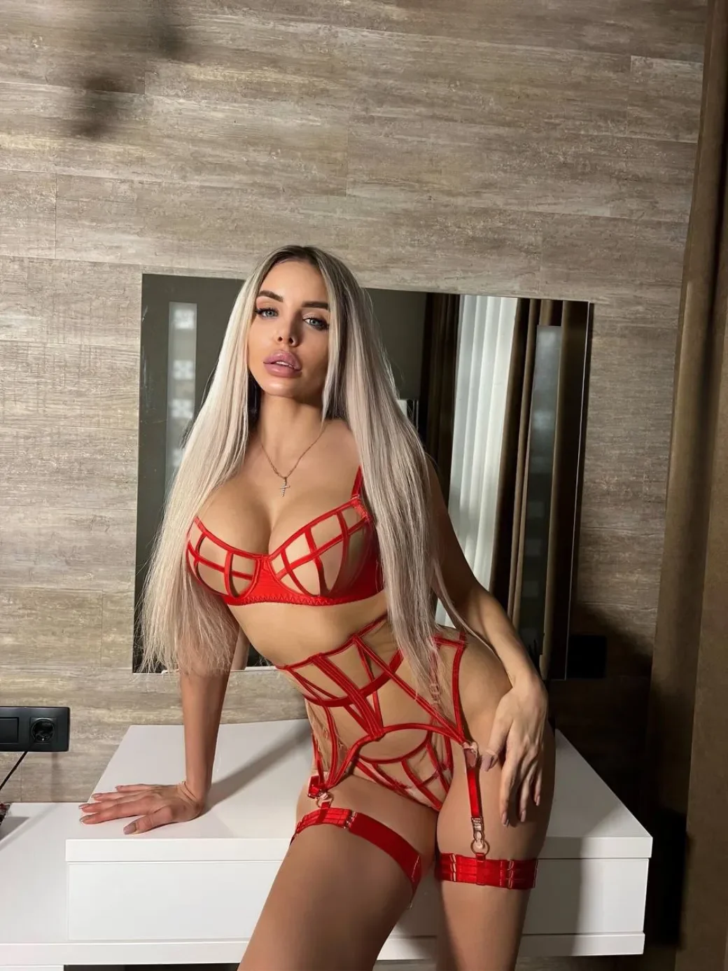 BARBIE GIRL thumbnail 8