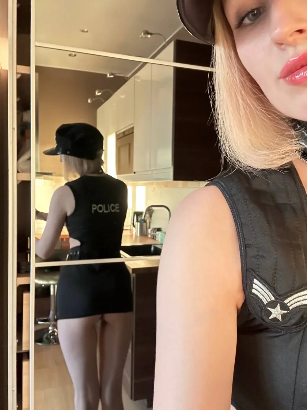 Angelina thumbnail 5