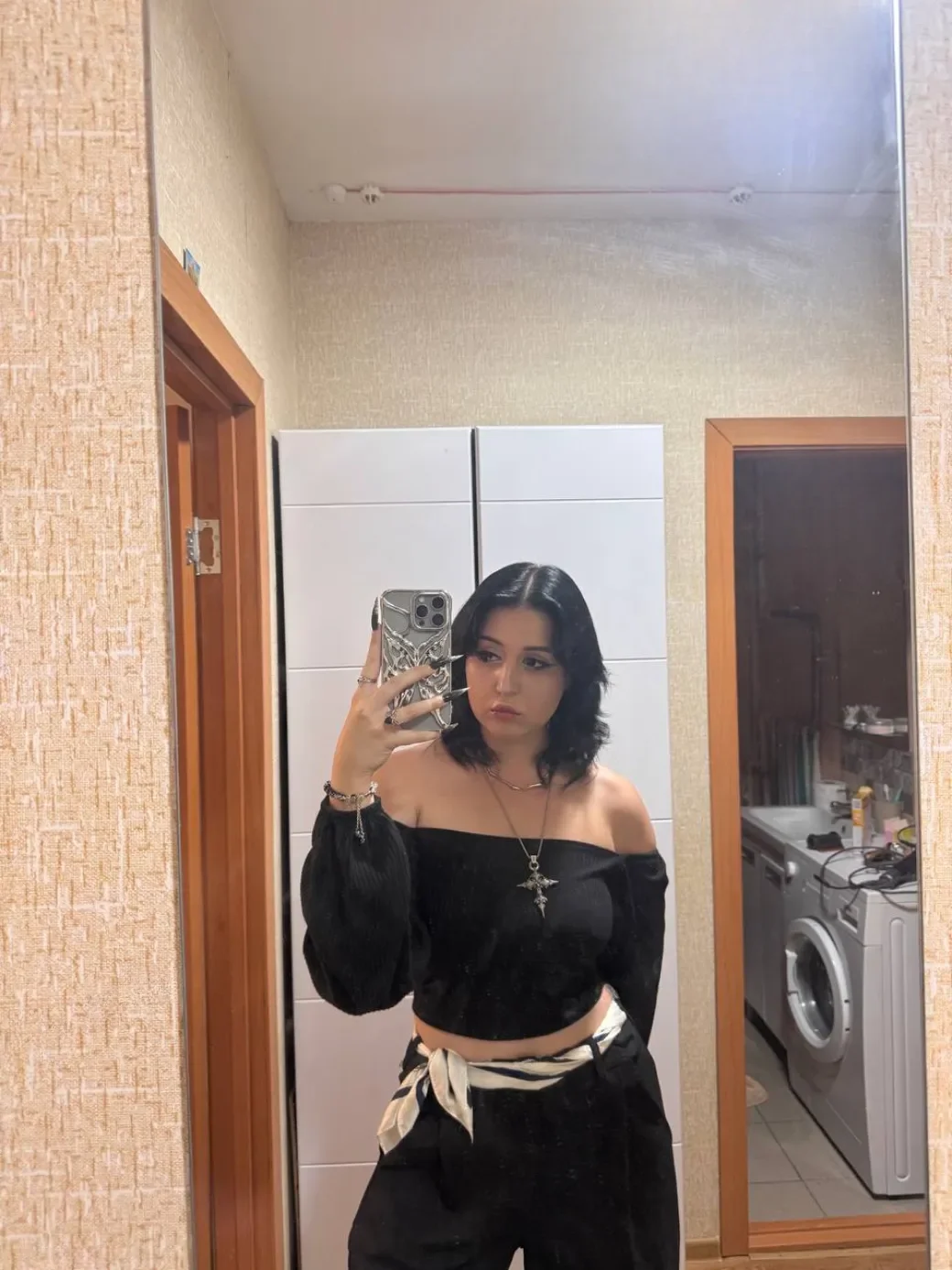 Vanessa thumbnail 9